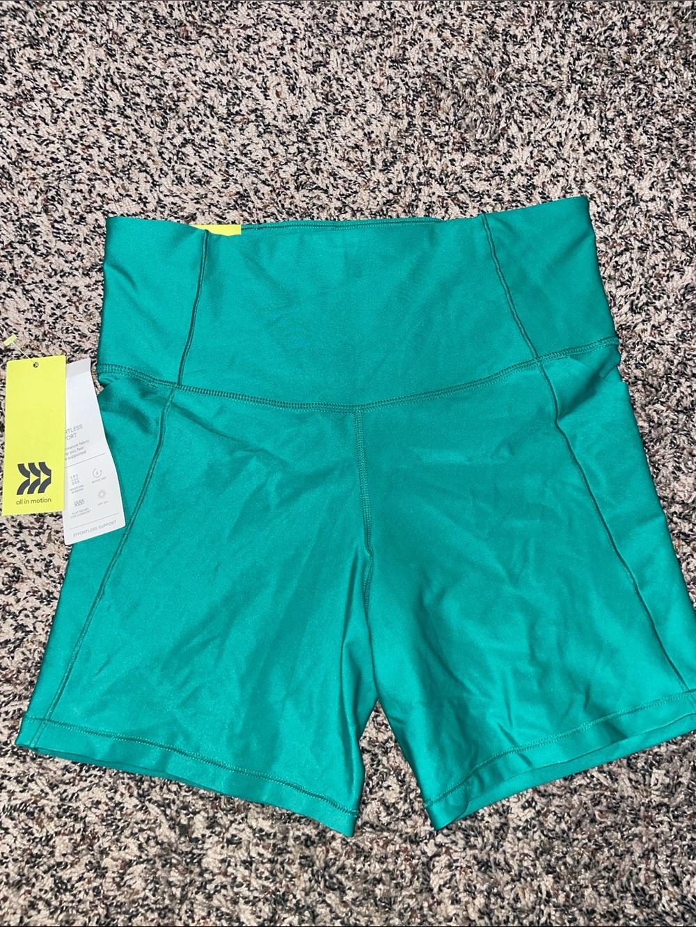 High-Waist Women’s Active Bike Shorts Green Size Medium 6” Inseam NWT